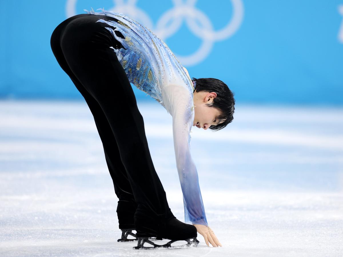 Japans Ice Prince Yuzuru Hanyu said a hole in the ice ruined a vital jump in his Olympics short program ice skating performance
