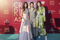 <p>Producer of ‘Crazy Rich Asians’ John Penotti (centre) and guests at the Singapore premiere of ‘Crazy Rich Asians’ on 21 August 2018. (PHOTO: Yahoo Lifestyle Singapore) </p>