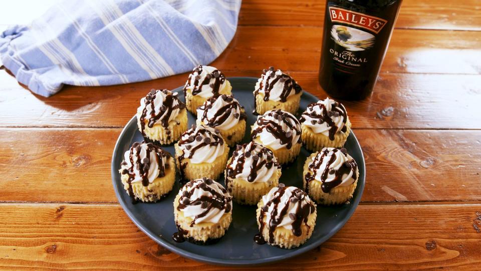 Mini Baileys Cheesecakes