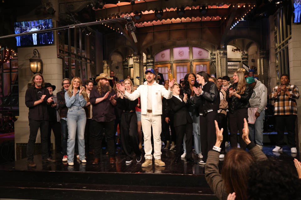 The cast and crew of "SNL"