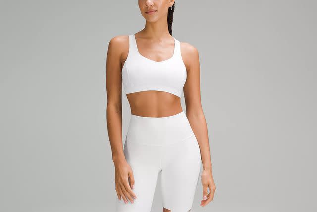 <p>lululemon</p>