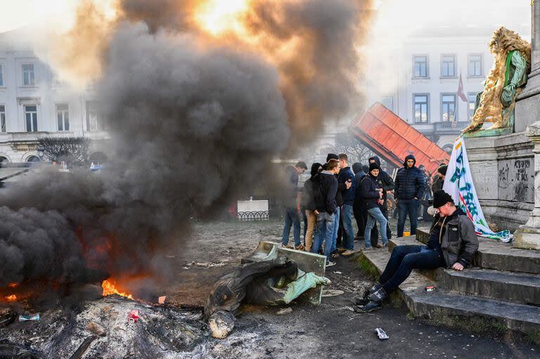 Protestas de los agricultores en Bruselas, este jueves 1 de febrero. (DIRK WAEM / AFP)