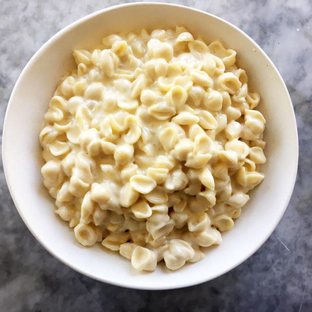 Herbed Breadcrumb-Topped Macaroni and Cheese Recipe