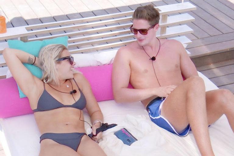 Love Island: Why Alex's 'natural beauty' ideal is problematic