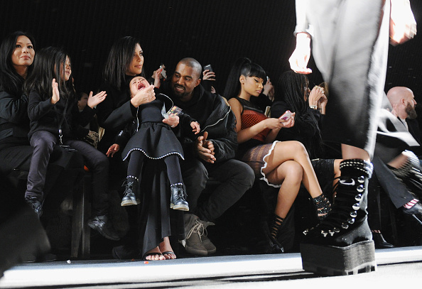 Un berrinche es de esperarse aunque se esté en la primera fila de Fashion Week en Nueva York. 2015