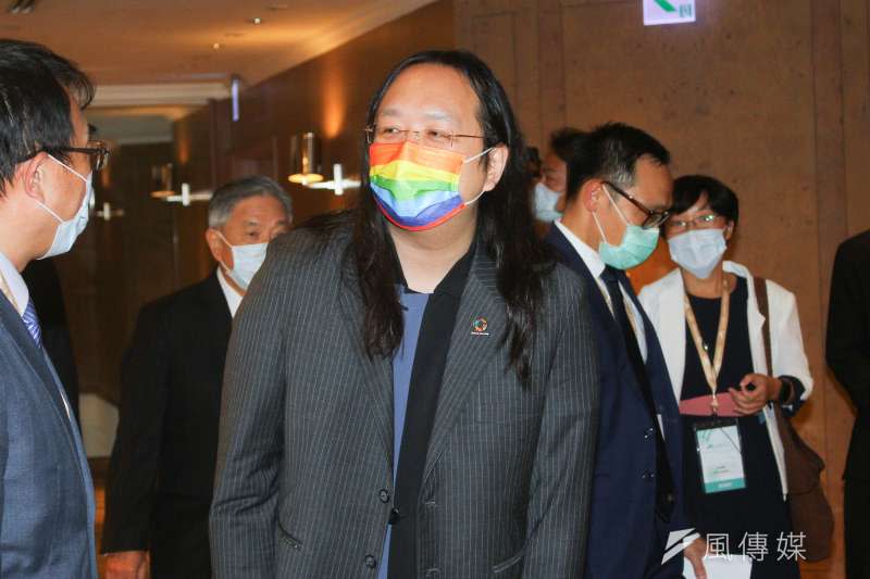   20201008-行政院政委唐鳳出席由台灣亞洲交流基金會舉辦的「2020年玉山論壇：亞洲創新與進步對話 」論壇。（蔡親傑攝）