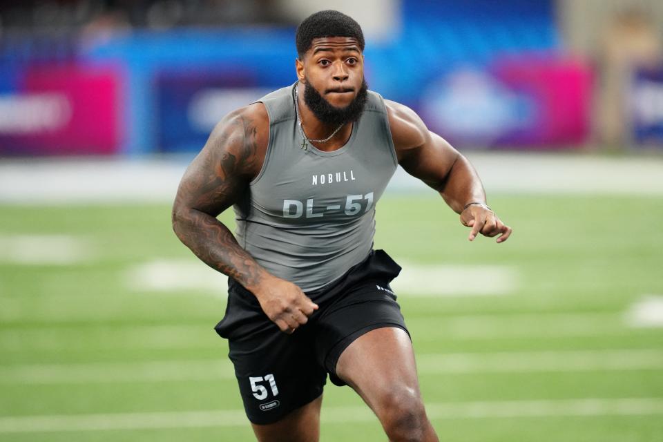 Feb 29, 2024; Indianapolis, IN, USA; Florida State defensive lineman Jared Verse (DL51) works out during the 2024 NFL Combine at Lucas Oil Stadium. Mandatory Credit: Kirby Lee-USA TODAY Sports