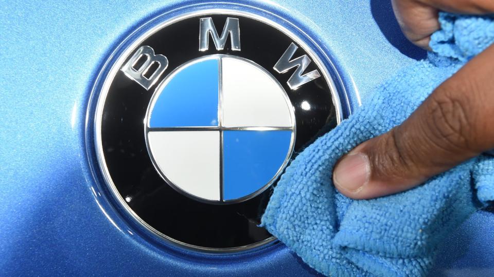 BMW hat vor allem in Europa und Amerika mit massiven Absatzeinbußen zu kämpfen.