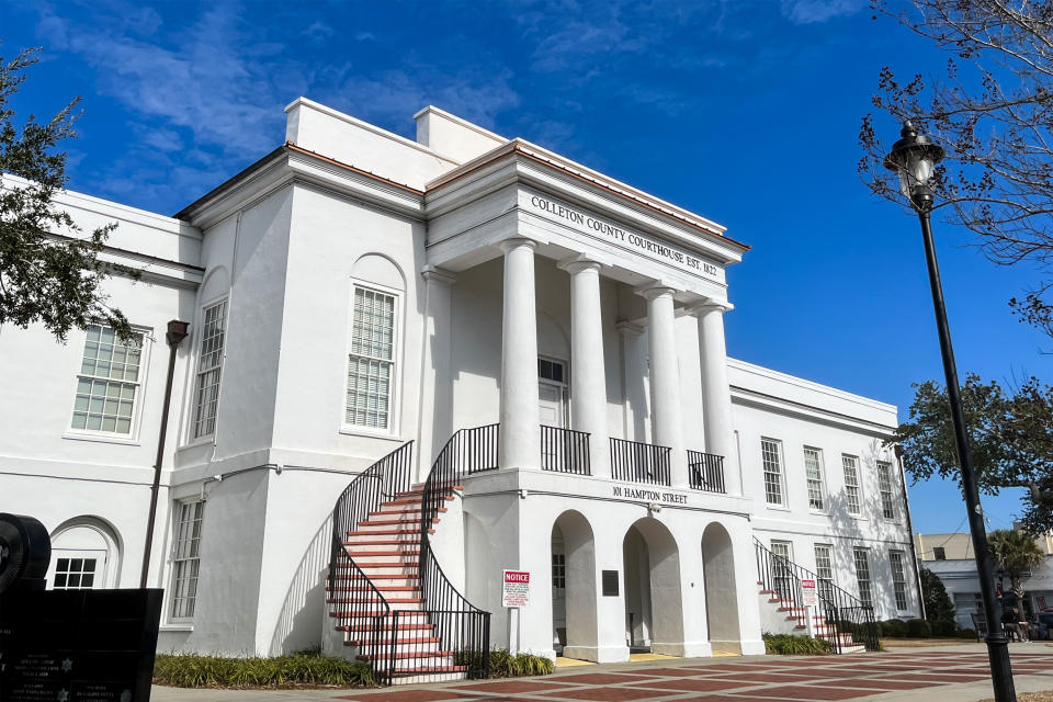 Colleton County Courthouse in Walterboro, S.C. (Erik Ortiz / NBC News)