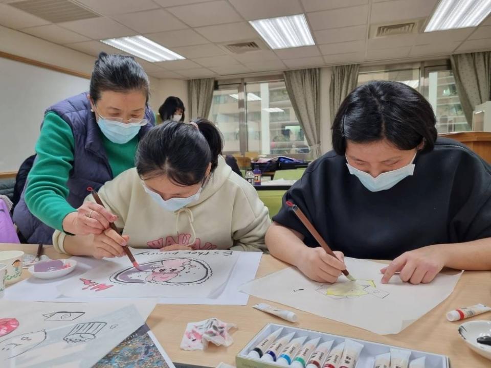 《圖說》華梵大學-體驗課程。〈教育局提供〉