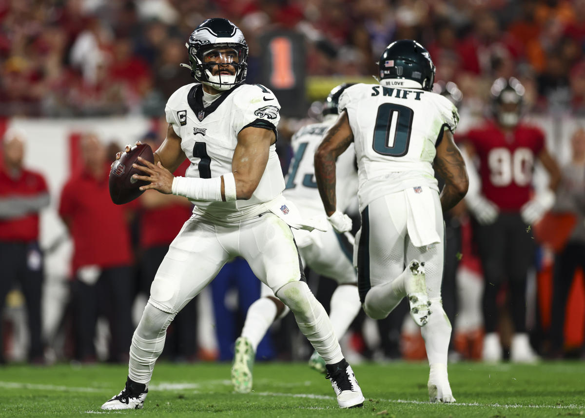 Amazon gets NFL wildcard game in 2025; Peacock will broadcast Eagles