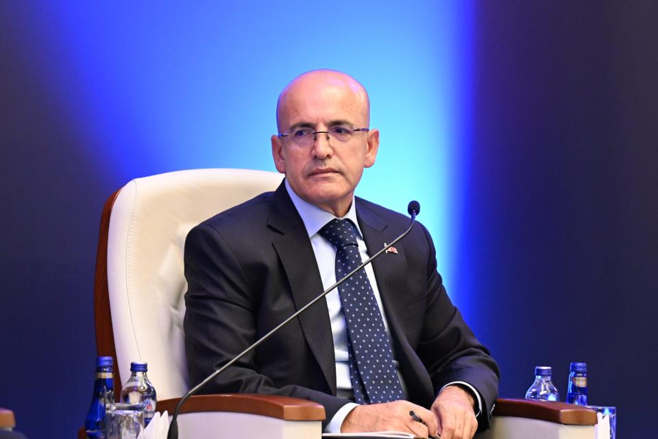 Der neue Finanzminister der Türkei Mehmet Simsek hatte das Amt bereits bis 2018 inne.  - Copyright: Murat Gok/Anadolu Agency via Getty Images