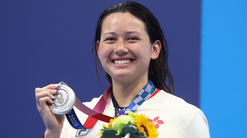 Swimming - Women's 200m Freestyle - Medal Ceremony