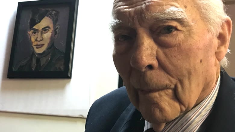 Now 95, Canada's last Dambuster veteran honoured by portrait