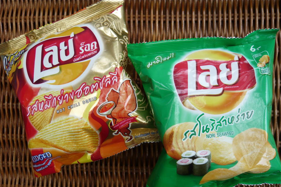 Hot Chili Squid Potato Chips by Lay's