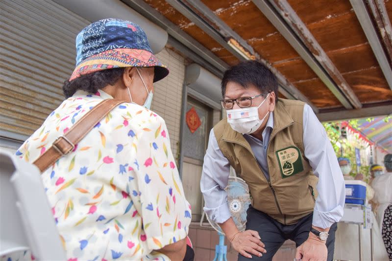 屏東縣長潘孟安直言「我們是吹哨者，還要被凌遲」。（圖／翻攝自潘孟安臉書）