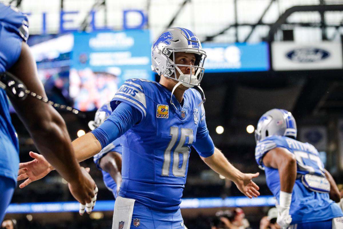 Lions' Campbell sticking with struggling QB Goff for now - The San