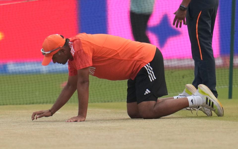 Rahul Dravid inspecting a field