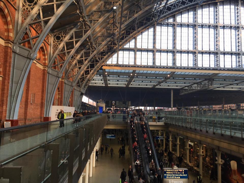 UK rail timetable delays to jeopardise journeys from May onwards
