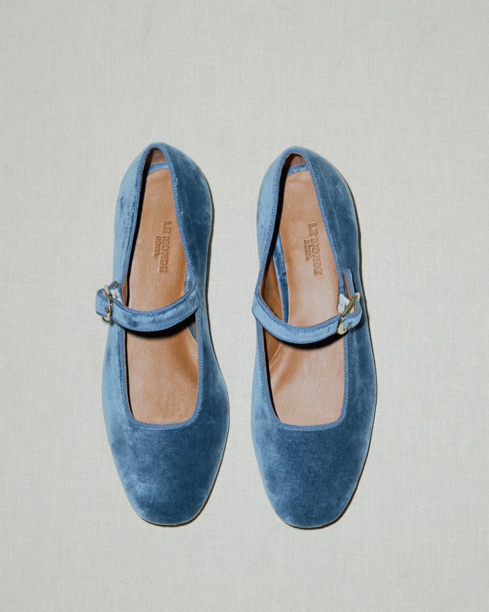 Le Monde Beryl Velvet Mary Jane Flats (Le Monde Beryl)