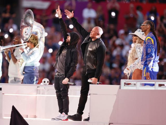 2022 Super Bowl Halftime Show: Watch Dre, Kendrick, Eminem, Snoop, Mary J.  Blige