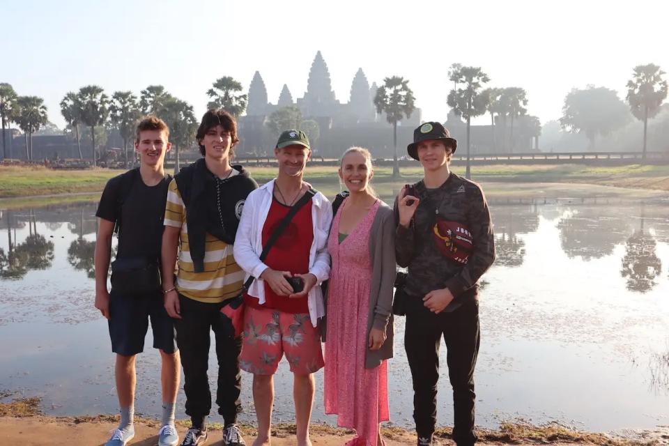 Die Familie Hamill besucht Angkor Wat in Kambodscha. - Copyright: Mit freundlicher Genehmigung von Rob Hamill.