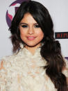 <div class="caption-credit"> Photo by: Getty</div><p> <b>Sexy Side Pony</b> </p> <p> The singer/actress exudes sex appeal with cascading curls, plump glossy lips, and smoky eyes-making her one hot 2011 MTV Europe Music Awards hostess! <br> </p> <br> <p> <b>Read More:</b> </p> <p> <b><a rel="nofollow noopener" href="http://www.realbeauty.com/hair/care/hair-health-quiz?link=rel&dom=yah_life&src=syn&con=blog_bea&mag=bea" target="_blank" data-ylk="slk:Quiz: Is My Hair Healthy?;elm:context_link;itc:0;sec:content-canvas" class="link ">Quiz: Is My Hair Healthy?</a></b> </p> <p> <b><a rel="nofollow noopener" href="http://www.realbeauty.com/hair/care/fall-ready-hair?link=rel&dom=yah_life&src=syn&con=blog_bea&mag=bea" target="_blank" data-ylk="slk:Fall Hair Care;elm:context_link;itc:0;sec:content-canvas" class="link ">Fall Hair Care</a></b> </p>