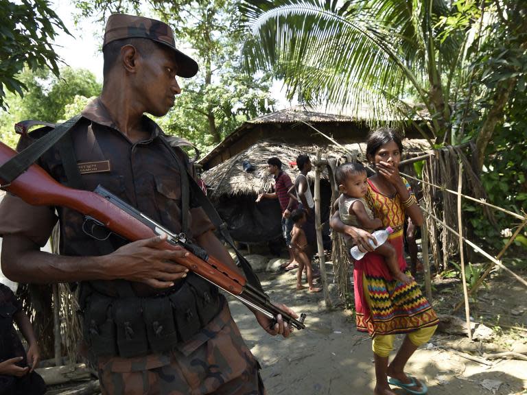 Rohingya crisis: UK condemned for continuing Burmese army training amid reports of 'ethnic cleansing'