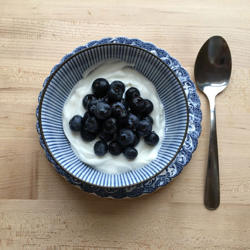 Yogurt with Blueberries