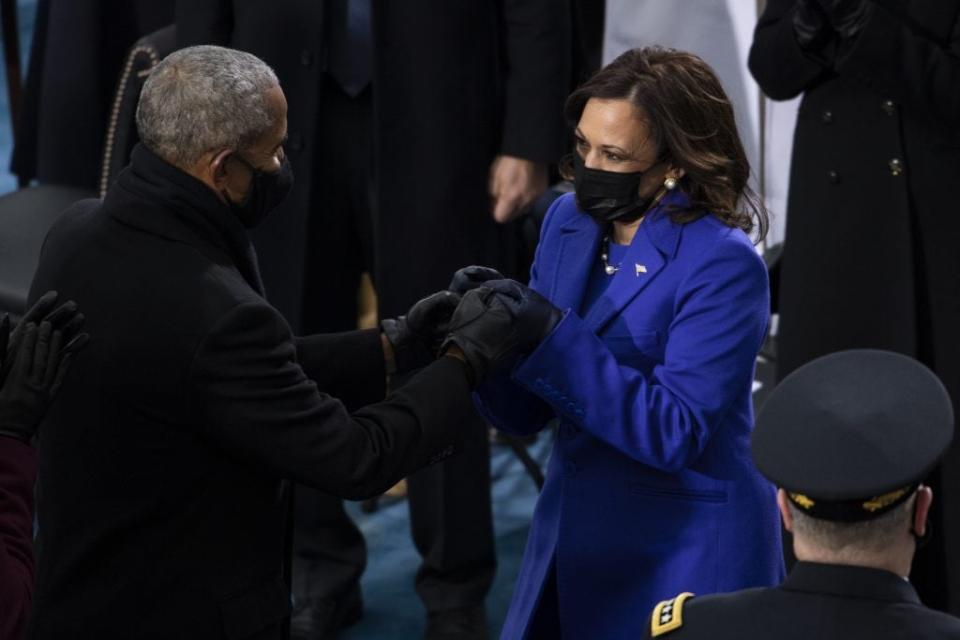 Former President Barack Obama greets Vice President-elect Kamala Harris as she arrives on the West Front of the U.S. Capitol on Inauguration Day on January 20, 2021 in Washington, DC. During today’s inauguration ceremony Biden becomes the 46th president of the United States. (Photo by Caroline Brehman-Pool/Getty Images)