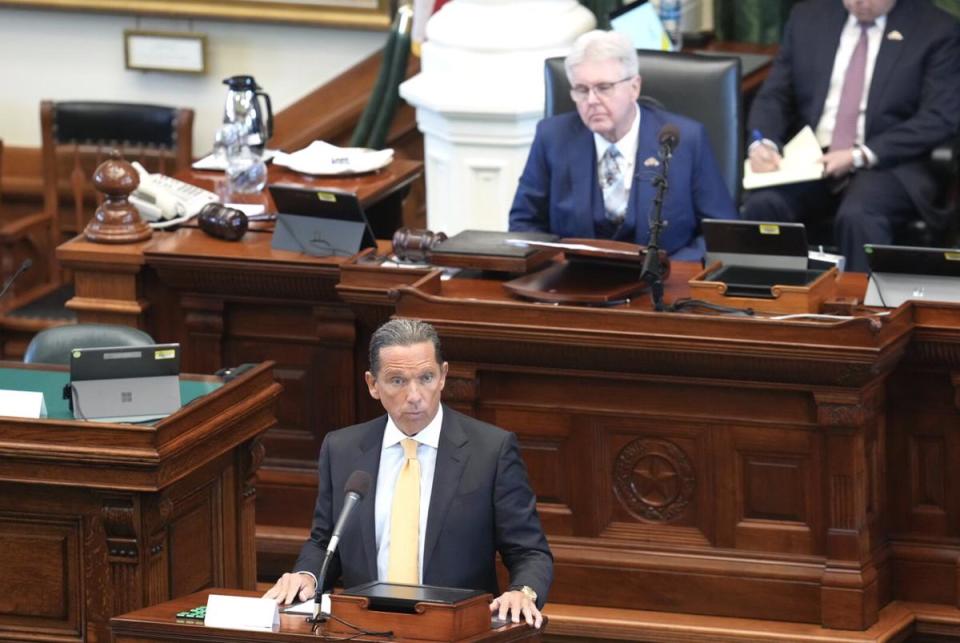 Ken Paxton’s lawyer Tony Buzbee during during opening statements on the Senate floor during the first day of suspended Attorney General Ken Paxton's impeachment trial, on Sept. 5, 2023.