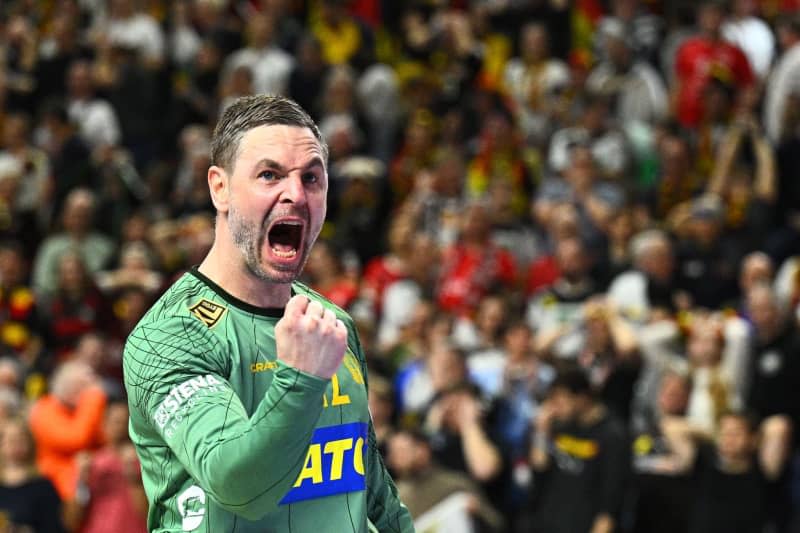 Sweden's goalkeeper Andreas Palicka reacts after the 2024 EHF European Men's 3rd place Handball match between Sweden and Germany at Lanxess Arena. Tom Weller/dpa