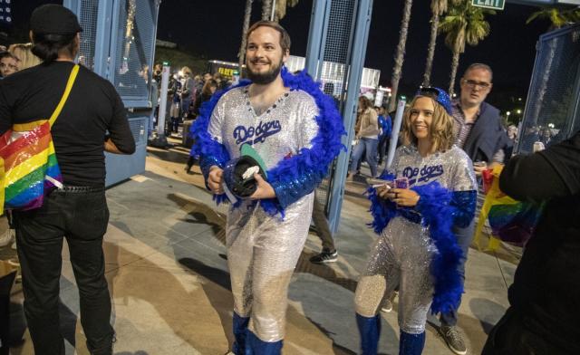 Elton John Takes Final Bow at Dodger Stadium With Dua Lipa, Brandi