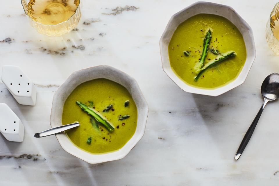 Cream of Asparagus Soup (Crème d'asperges)