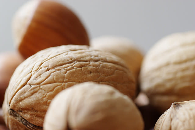 walnuts prevent breast cancer decrease risk