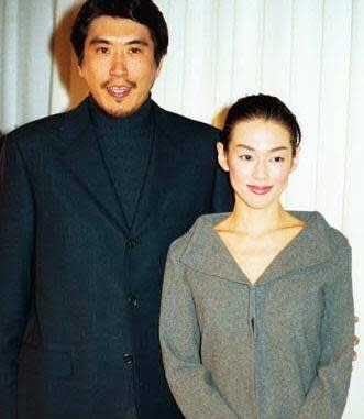 鈴木保奈美與石橋貴明在1998年結婚。（網路圖片）