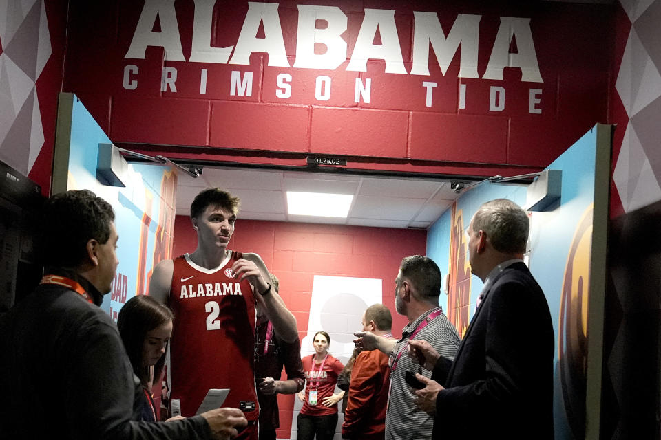 Alabama forward Grant Nelson arrives for interviews ahead of a Final Four college basketball game in the NCAA Tournament, Thursday, April 4, 2024, in Glendale, Ariz. UConn plays Alabama on Saturday. (AP Photo/Brynn Anderson )