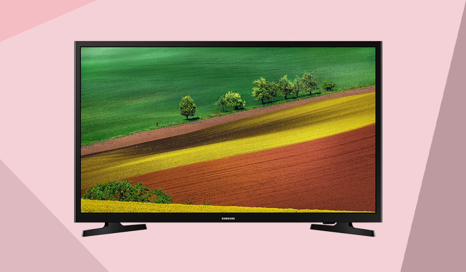 Save nearly 40 percent on this Samsung 32-inch HD TV. (Photo: Samsung)