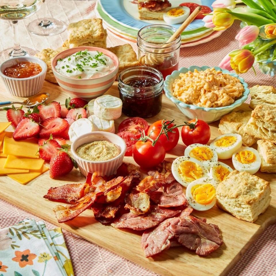 brunch charcuterie board