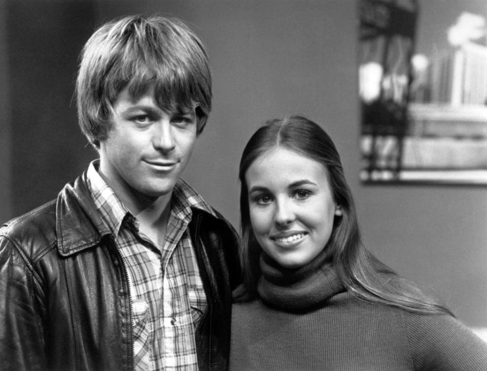 GENERAL HOSPITAL, (from left): Kin Shriner, Genie Francis, (1978), 1963-. 