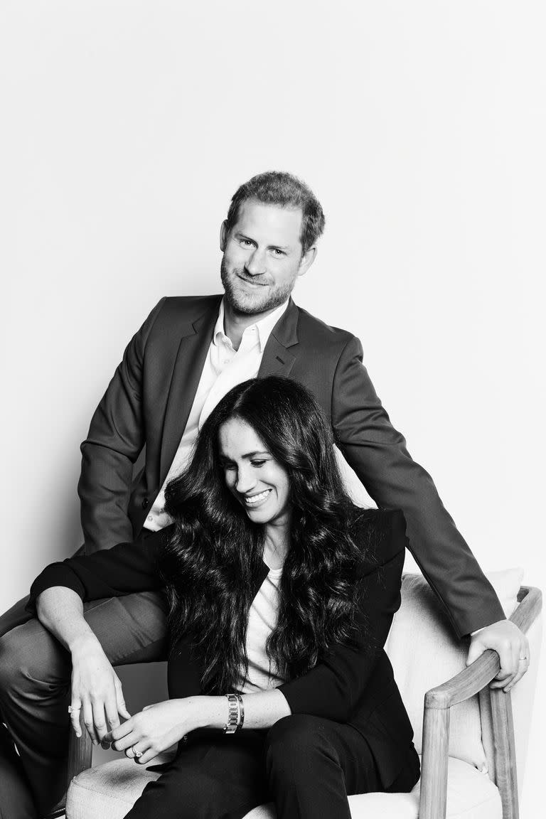 <p>Harry and Meghan posed for a candid new black and white portrait.</p>