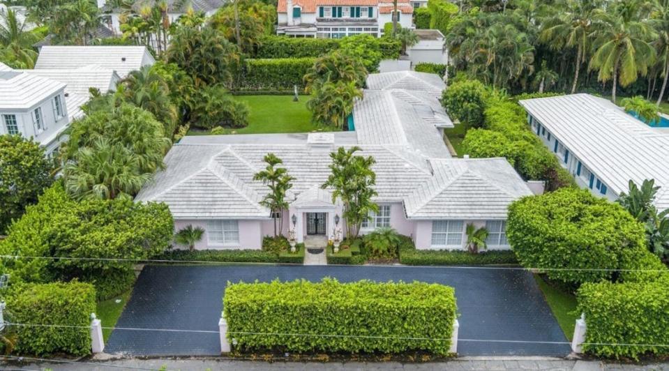 Just sold for a recorded $8.35 million, this 1961 house stands on two-fifths of an acre at 216 Via Marila on Palm Beach's North End.