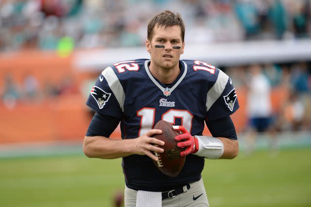 <p>Ron Elkman /Sports Imagery/ Getty</p> Tom Brady