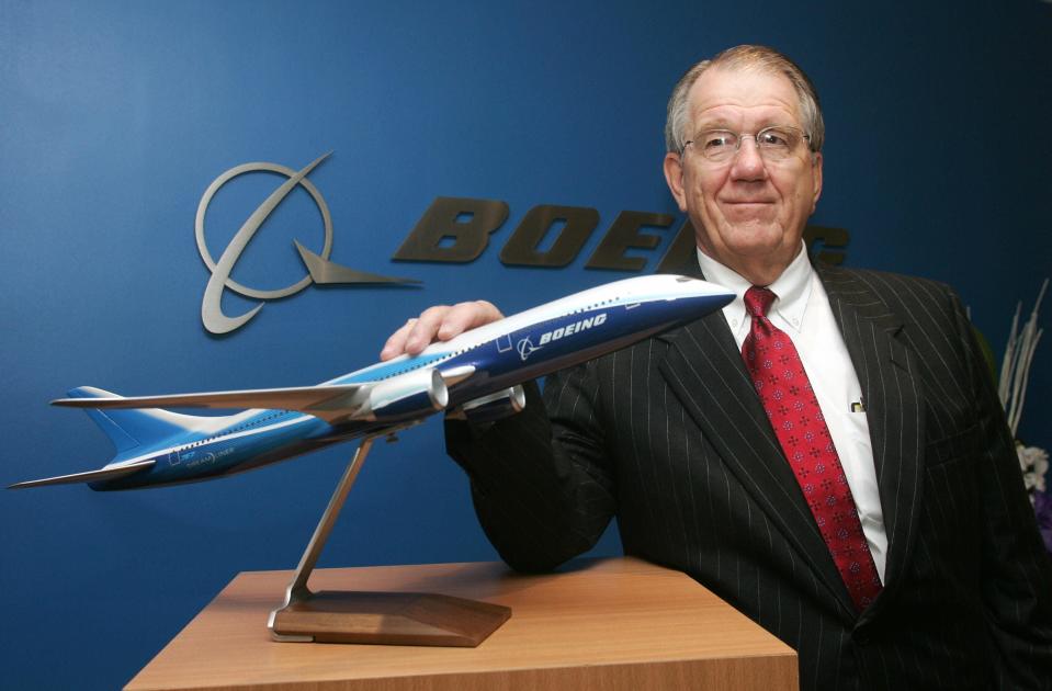 Harry C. Stonecipher, Boeing company's President and Chief Executive, poses prior to a press conference announcing the first 2004 semester results, 23 September 2004 in Paris