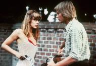 Zumal: Nastassja Kinski, die damals eine 17-Jährige spielte (hier in einer Szene mit Marcus Boysen), war in Wahrheit erst 15 und zeigte viel nackte Haut. Dem Regisseur der Folge schadete der Skandal übrigens nicht: Für Wolfgang Petersen ("Das Boot") war es vielmehr das Sprungbrett in eine Weltkarriere. (Bild: NDR)