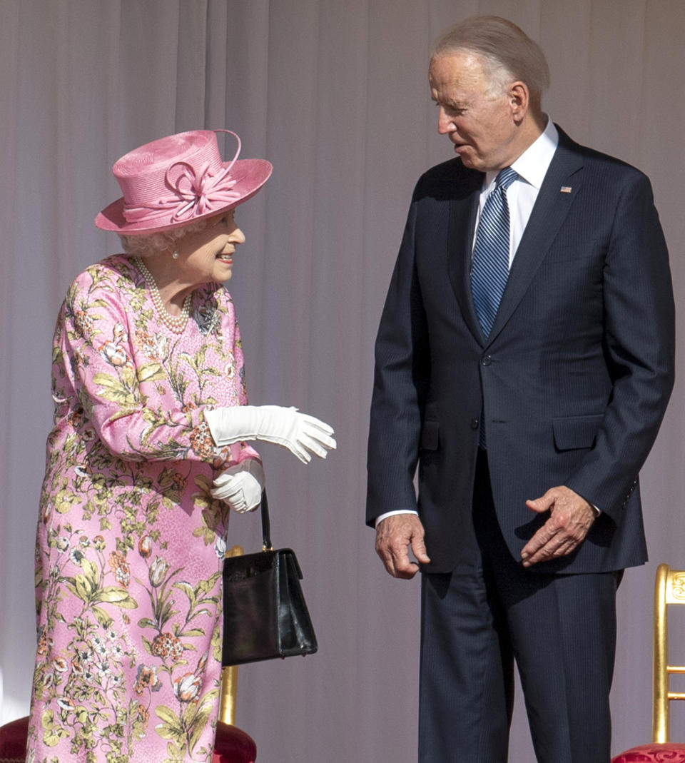 Queen Elizabeth and President Joe  Biden (Mark Cuthbert / UK Press via Getty Images)