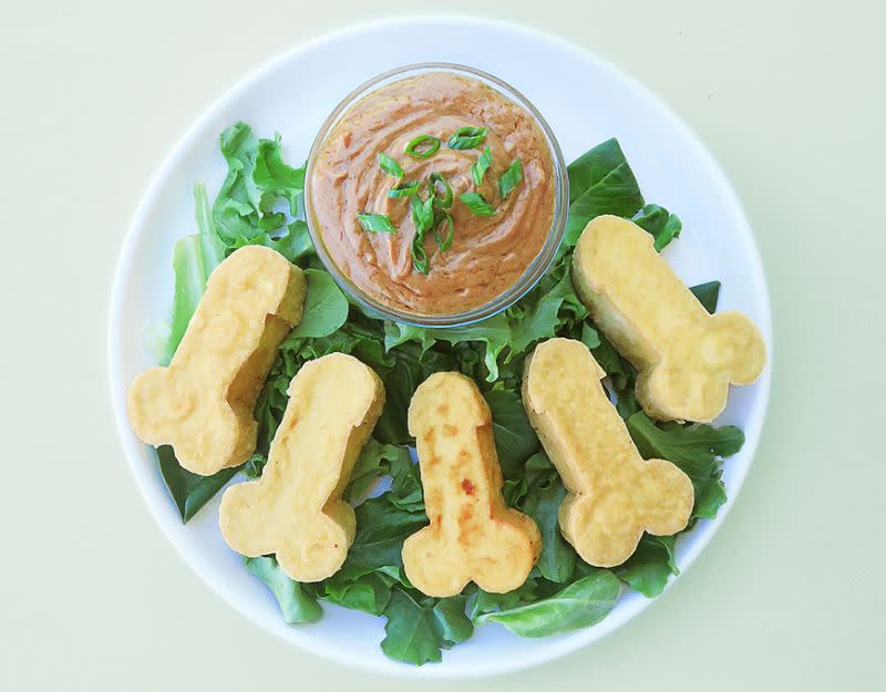 Penis-shaped food