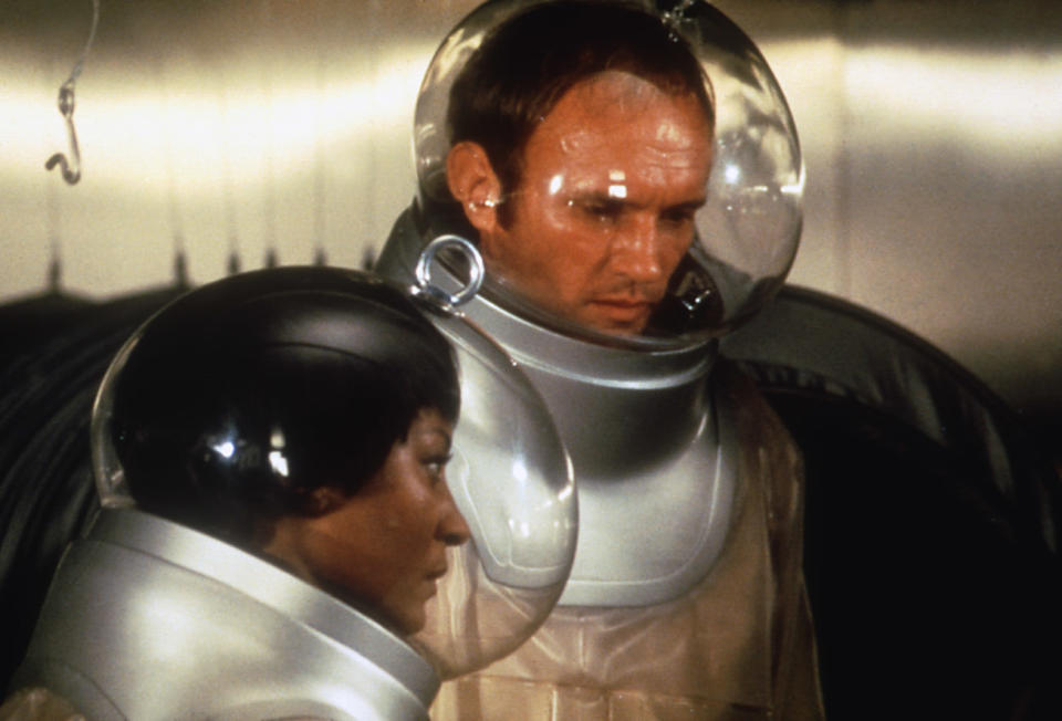 Paula Kelly, James Olson, ‘The Andromeda Strain’ (1971) - Credit: Everett Collection