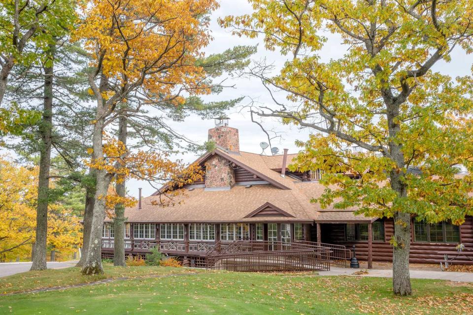 Keweenaw Mountain Lodge in the fall