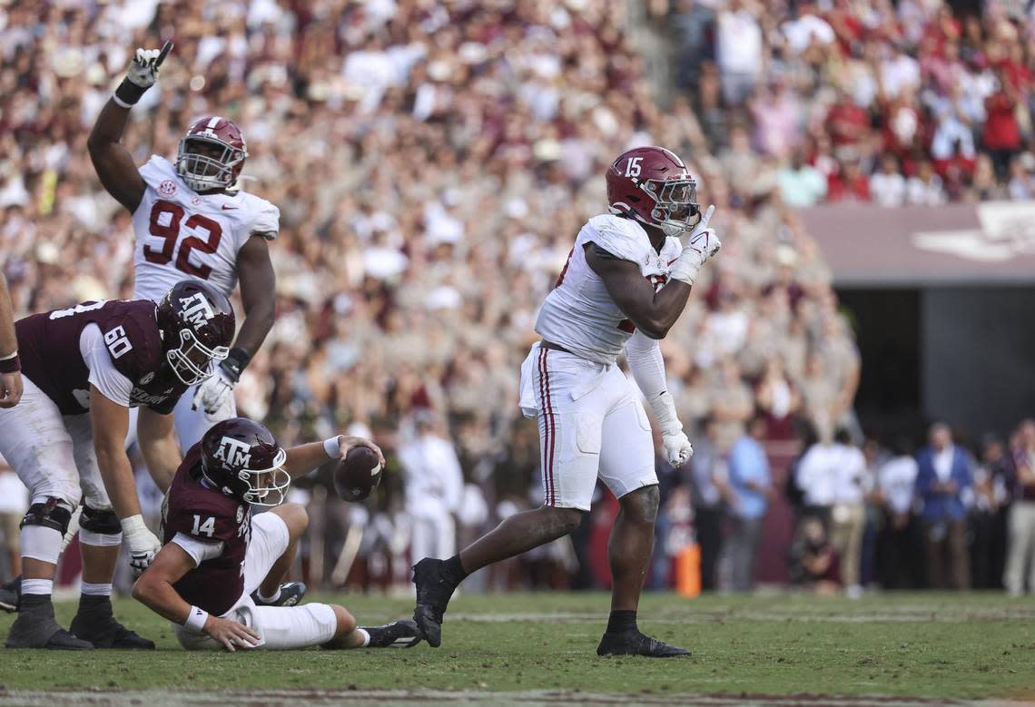 Alabama outside linebacker Dallas Turner (15) is tied for 14th in the FBS in sacks. Troy Taormina/USA TODAY NETWORK